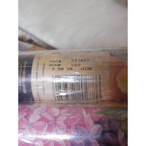 Vintage Village Brand Floral Wallpaper Border